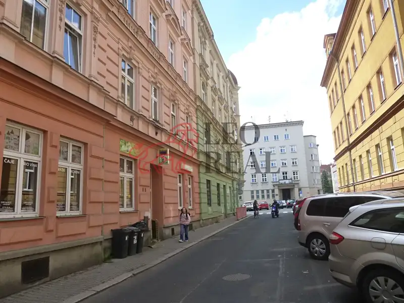 Pronájem bytu 2+1 72 m2